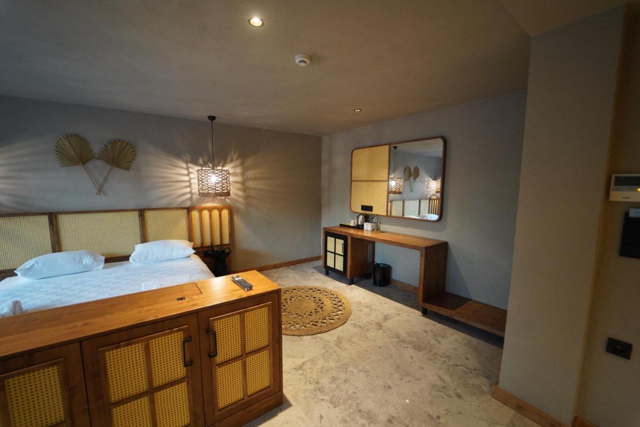 פאטהיה Icon Beach Suites Hotel Sovalye Island מראה חיצוני תמונה